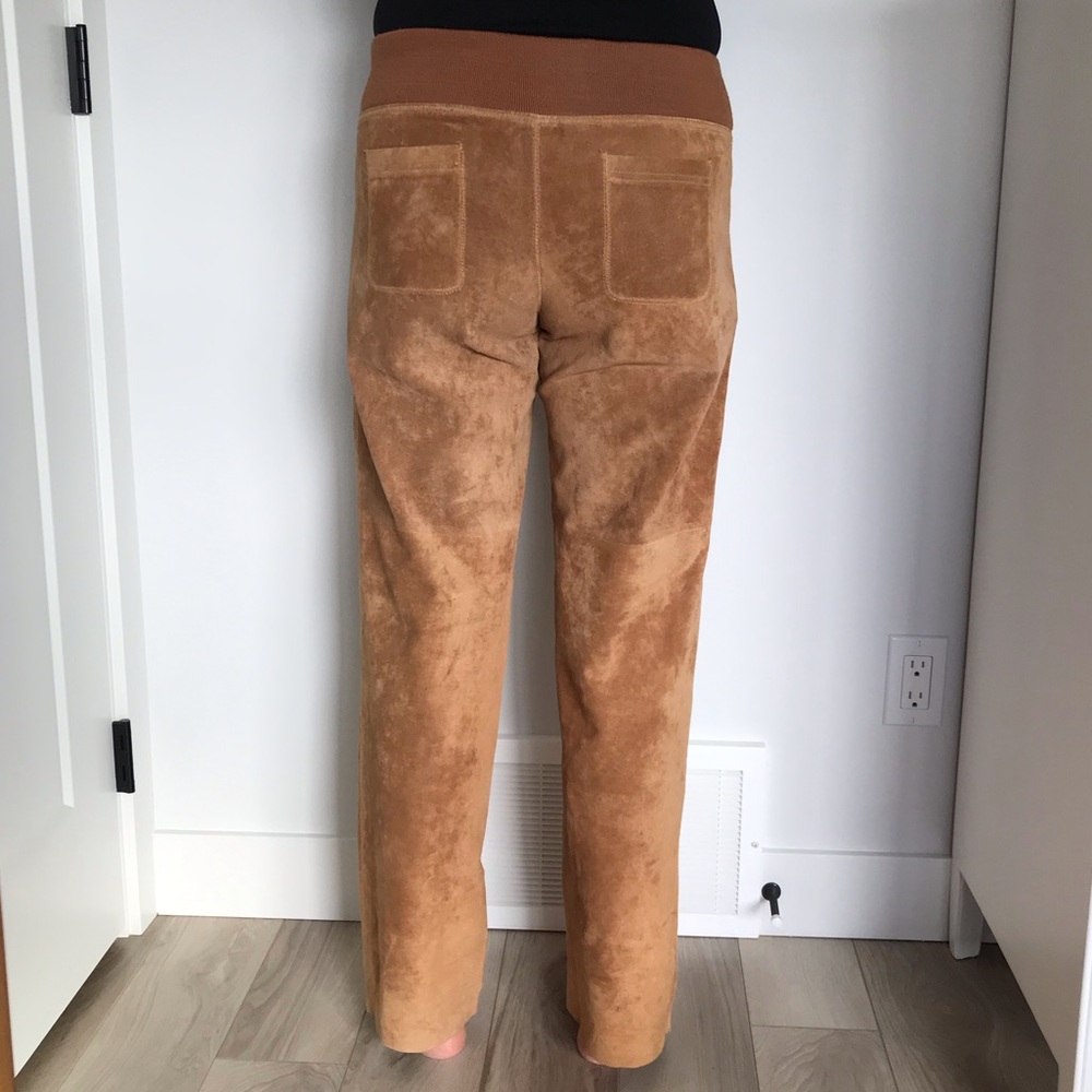 Lamb suede jogger pants - Picture 2 of 3